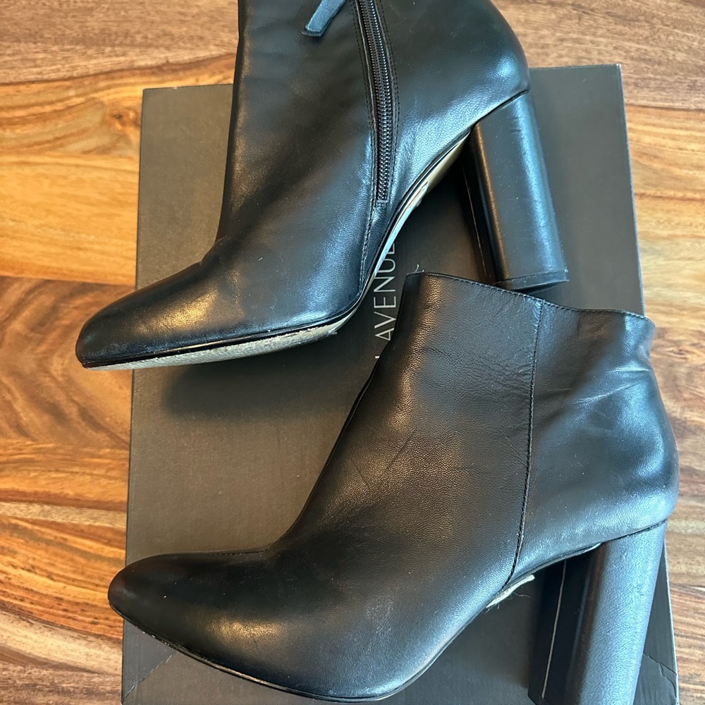 Saks Fifth Avenue Janie Black Heeled Boots
